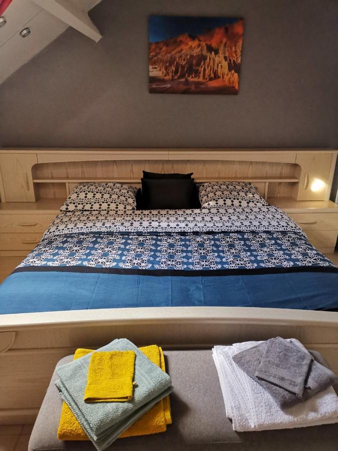 Mevazara Guesthouse マルメディ エクステリア 写真