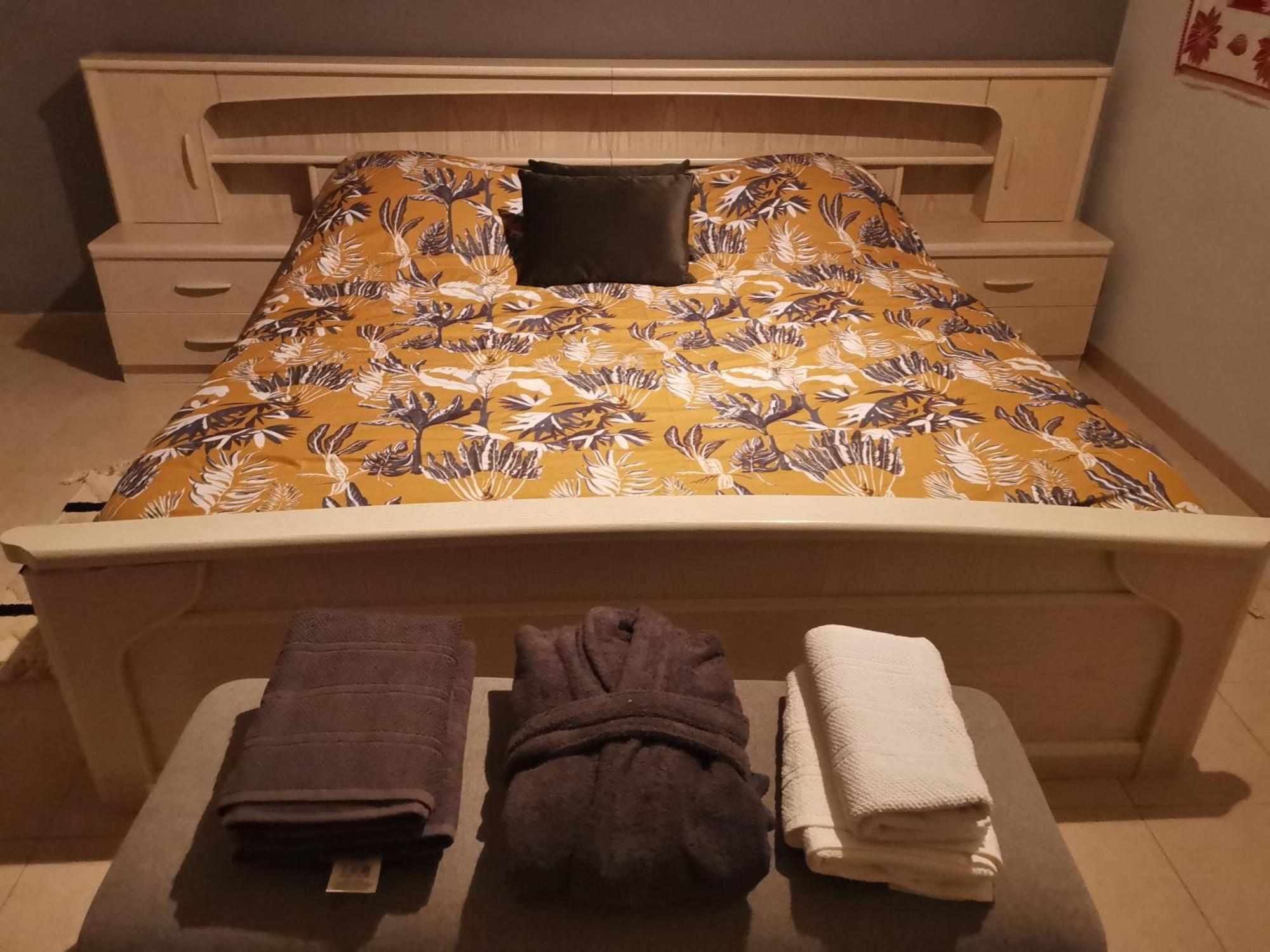 Mevazara Guesthouse マルメディ 部屋 写真